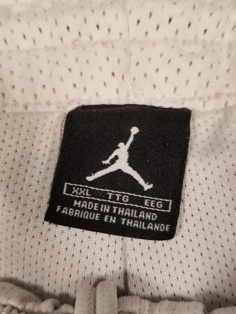 Vintage Y2K Air Jordan Mesh Basketball Shorts #23 Mens XXL Baggy Streetwear